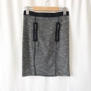 Club Monaco textured zipper skirt size 00